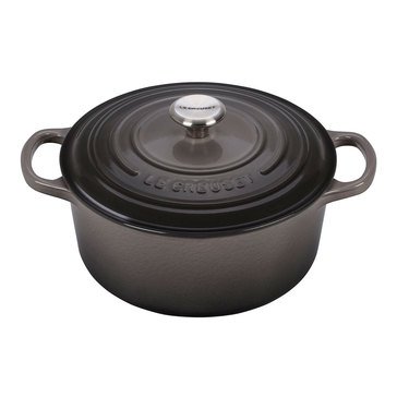 Le Creuset 3.5-Quart Round Dutch Oven, Oyster