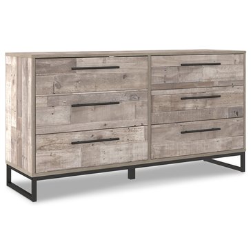 Signature Design by Ashley Neilsville Dresser