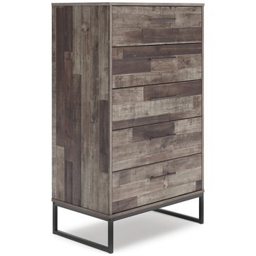 Signature Design by Ashley Neilsville Chest of Drawers